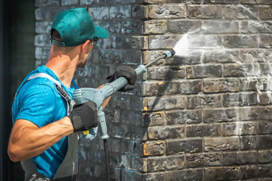 Professional Pressure Washing Services Professional Pressure Washing Services